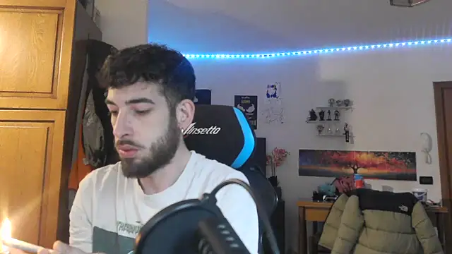 Snapshot of maestroboris95 chatting on March 2026 11:28:02 AM maestroboris95 online show from March 2026 11:28:02 AM