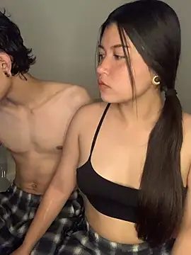 Snapshot of Damn__Love chatting on March 2026 10:56:02 PM Damn Love online show from March 2026 10:56:02 PM