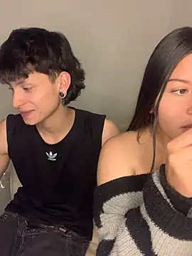 Snapshot of Damn__Love chatting on March 2026 05:15:01 AM Damn Love online show from March 2026 05:15:01 AM