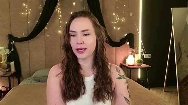 Snapshot of Arielle_Vade chatting on May 2026 05:25:02 AM Arielle Vade online show from May 2026 05:25:02 AM
