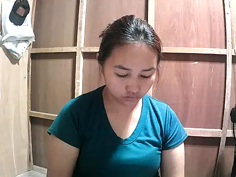 Cloudette 17 online show from February 2026 05:03:02 AM