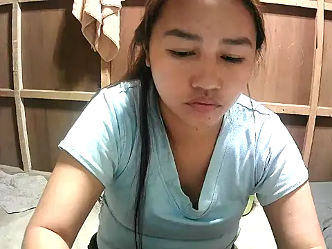 Cloudette 17 online show from February 2026 09:32:01 AM