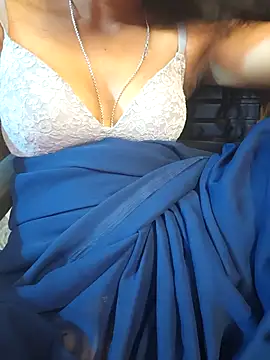 manu sexy  online show from February 2026 11:12:02 PM