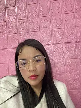 Strawberry-wet online show from February 2026 07:56:01 AM