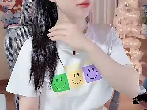 Snapshot of Agnelyn___ chatting on May 2026 01:35:02 AM Agnelyn online show from May 2026 01:35:02 AM