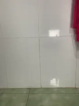 Nixie-Nixie online show from March 2026 01:28:01 PM