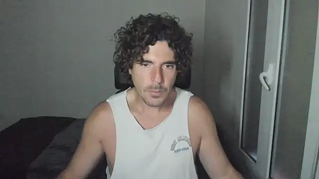 Snapshot of joaquin420_hot chatting on April 2026 04:56:01 AM joaquin420 hot online show from April 2026 04:56:01 AM