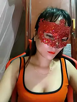 Aly live online show from March 2026 01:24:01 PM