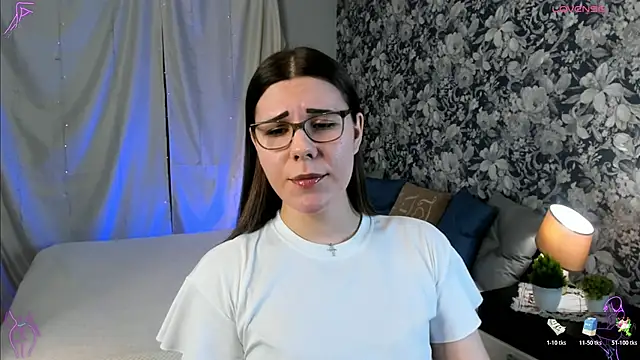 Snapshot of Coraline_kitty chatting on February 2026 07:49:01 AM Coraline kitty online show from February 2026 07:49:01 AM