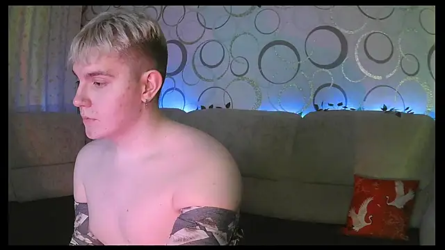 Snapshot of heatctrl chatting on February 2026 08:07:02 PM heatctrl online show from February 2026 08:07:02 PM