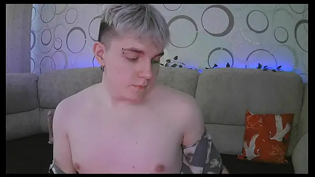 Snapshot of heatctrl chatting on February 2026 01:00:02 PM heatctrl online show from February 2026 01:00:02 PM