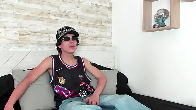 Jordi Cooper online show from February 2026 04:02:01 AM