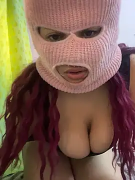 Snapshot of faettaa chatting on March 2026 12:11:01 PM faettaa online show from March 2026 12:11:01 PM