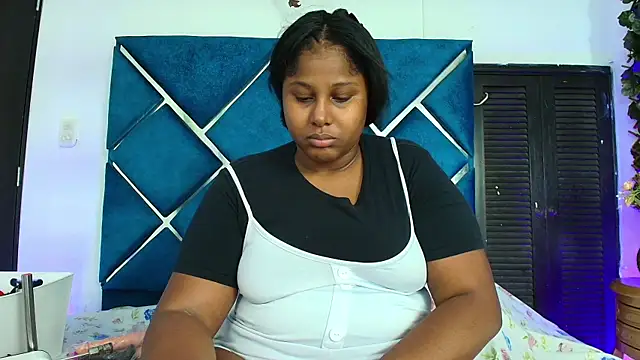 Snapshot of AlexaRousse4u chatting on May 2026 02:31:01 AM AlexaRousse4u online show from May 2026 02:31:01 AM