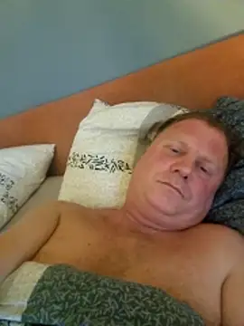 Snapshot of Demik71 chatting on February 2026 06:51:01 AM Demik71 online show from February 2026 06:51:01 AM