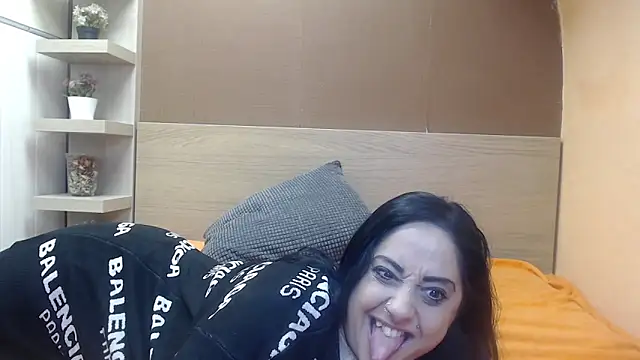 PinkyTwerkyX online show from February 2025 04:36:01 AM