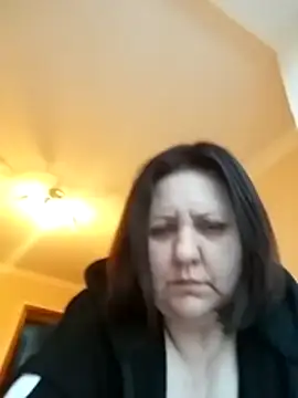 Snapshot of LockyCharm111 chatting on February 2026 03:44:02 PM LockyCharm111 online show from February 2026 03:44:02 PM