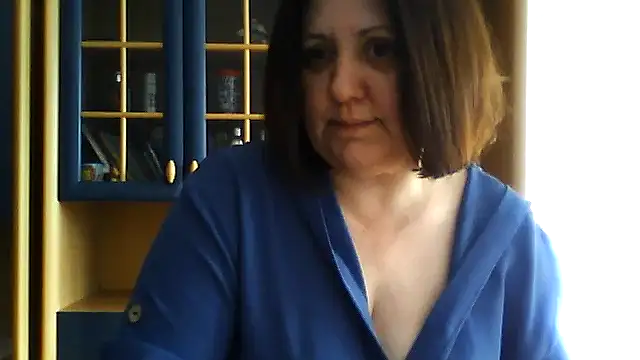 Snapshot of LockyCharm111 chatting on March 2026 01:06:02 PM LockyCharm111 online show from March 2026 01:06:02 PM