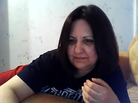 Snapshot of LockyCharm111 chatting on May 2026 09:31:02 PM LockyCharm111 online show from May 2026 09:31:02 PM
