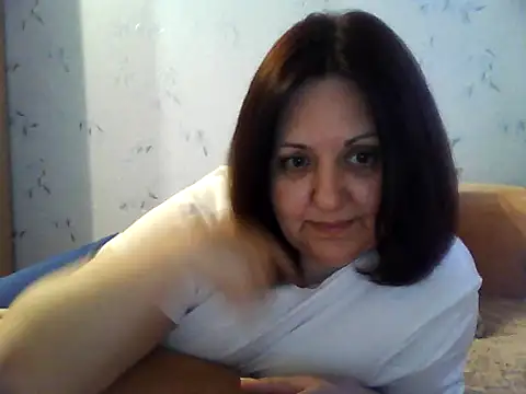Snapshot of LockyCharm111 chatting on May 2026 05:54:01 PM LockyCharm111 online show from May 2026 05:54:01 PM