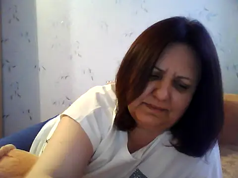 Snapshot of LockyCharm111 chatting on June 2026 05:57:02 PM LockyCharm111 online show from June 2026 05:57:02 PM