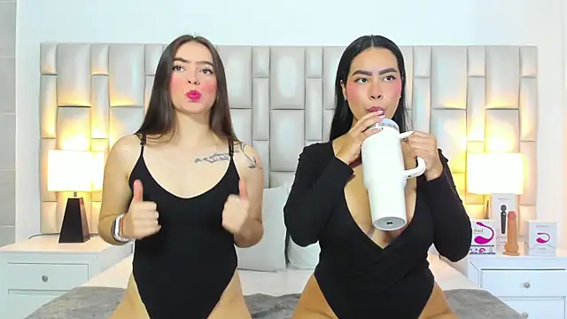 paola katy dicks online show from June 2026 07:59:01 PM