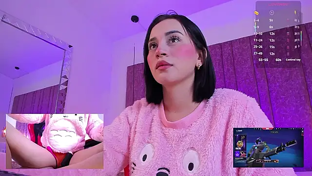 DollieEmma online show from February 2026 01:32:02 PM