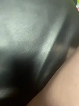 Snapshot of ringringdaaaaaaan chatting on February 2026 01:01:02 AM ringringdaaaaaaan online show from February 2026 01:01:02 AM