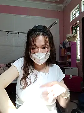 Snapshot of Trang26 chatting on March 2026 06:15:01 AM Trang26 online show from March 2026 06:15:01 AM