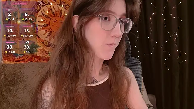 Snapshot of lolami_ chatting on February 2026 06:13:01 AM lolami online show from February 2026 06:13:01 AM