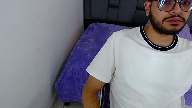 J black  online show from February 2026 09:00:02 PM