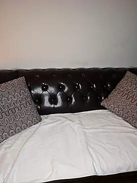 EddyRise- online show from February 2026 06:15:02 PM