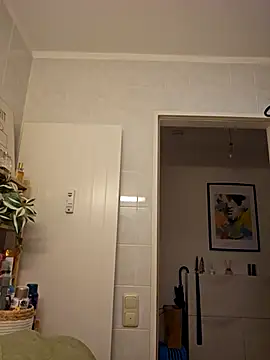 EddyRise- online show from February 2026 06:42:01 PM