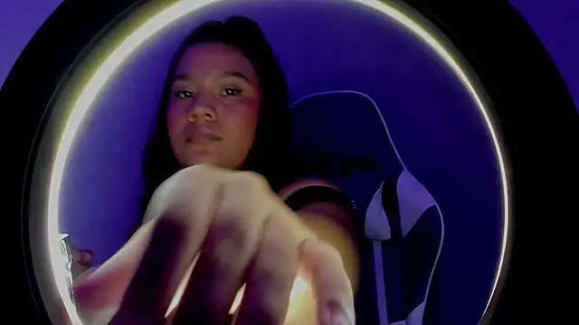 Snapshot of ZoeParcker chatting on February 2026 01:29:02 PM ZoeParcker online show from February 2026 01:29:02 PM