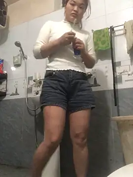 newbaby1 online show from February 2026 10:50:01 PM