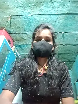 Snapshot of Desi_Couple_P chatting on February 2026 12:56:02 AM Desi Couple P online show from February 2026 12:56:02 AM