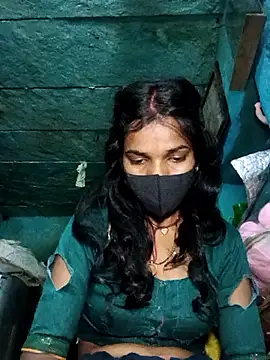 Snapshot of Desi_Couple_P chatting on February 2026 01:03:02 AM Desi Couple P online show from February 2026 01:03:02 AM