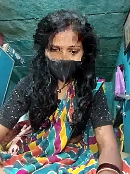 Snapshot of Desi_Couple_P chatting on February 2026 01:15:01 AM Desi Couple P online show from February 2026 01:15:01 AM