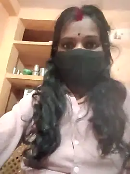 Snapshot of Desi_Couple_P chatting on March 2026 02:45:01 PM Desi Couple P online show from March 2026 02:45:01 PM