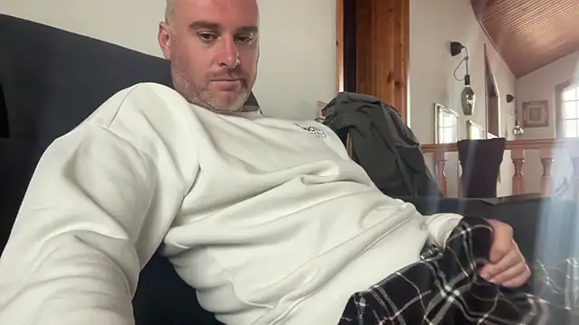 Snapshot of marcovik1 chatting on February 2026 11:40:02 AM marcovik1 online show from February 2026 11:40:02 AM