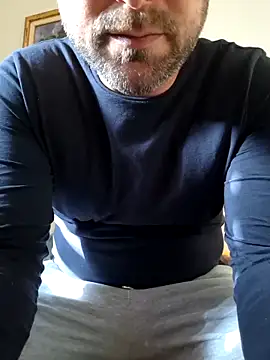 Snapshot of cetriolino chatting on February 2026 08:22:01 AM cetriolino online show from February 2026 08:22:01 AM