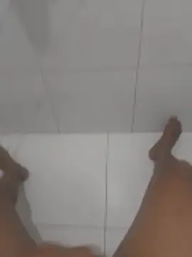 Aislan19 online show from February 2026 09:11:01 PM