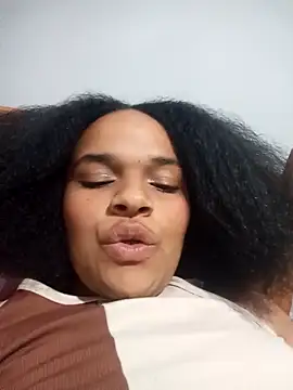 Snapshot of sexygirlatin chatting on February 2026 07:18:02 AM sexygirlatin online show from February 2026 07:18:02 AM