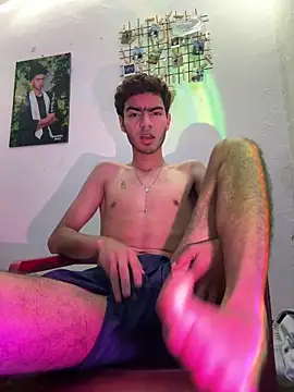 Snapshot of vantentin chatting on March 2026 06:25:01 PM vantentin online show from March 2026 06:25:01 PM