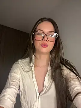 Snapshot of alyabelova chatting on August 2026 01:53:01 AM alyabelova online show from August 2026 01:53:01 AM