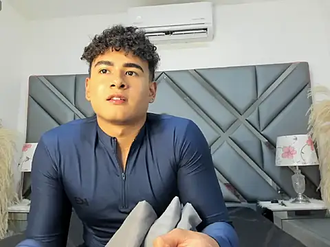 Snapshot of Bastixvontade chatting on February 2026 10:09:01 PM Bastixvontade online show from February 2026 10:09:01 PM