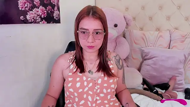 Snapshot of antonella_moon7 chatting on June 2026 08:20:02 PM antonella moon7 online show from June 2026 08:20:02 PM