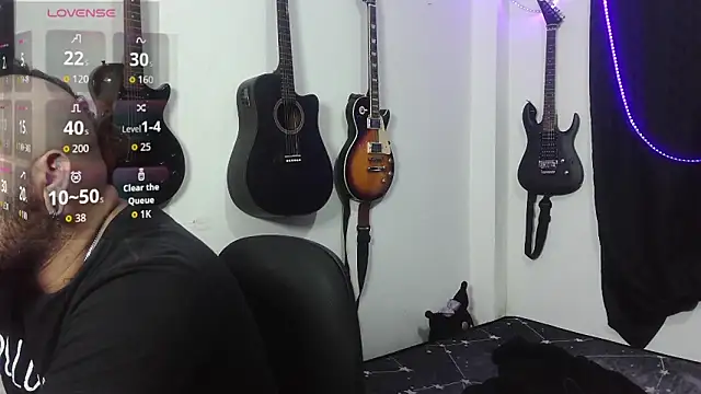 Snapshot of Tattoo__Couple chatting on February 2026 01:25:02 AM Tattoo Couple online show from February 2026 01:25:02 AM