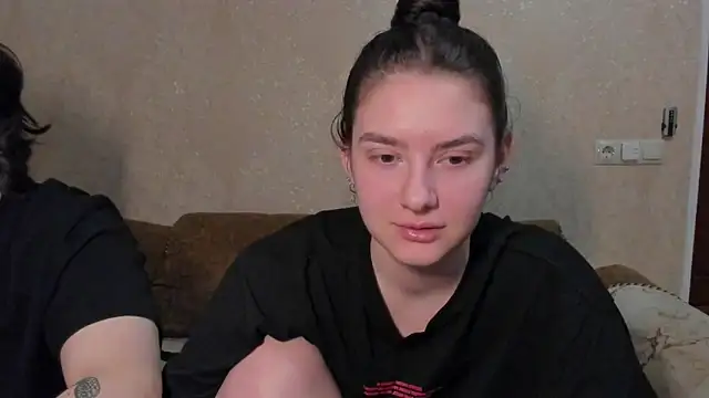 Snapshot of love_lina_muuur chatting on February 2026 07:54:01 PM love lina muuur online show from February 2026 07:54:01 PM