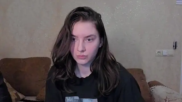 Snapshot of love_lina_muuur chatting on February 2026 10:27:02 AM love lina muuur online show from February 2026 10:27:02 AM